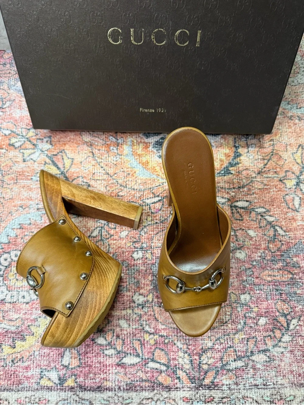 Vintage Gucci Women's Tan Leather Horsebit Platform Mules - Picture 4 of 7